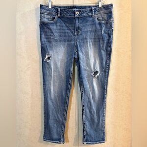 Maurices Blue Distressed Women Jeans